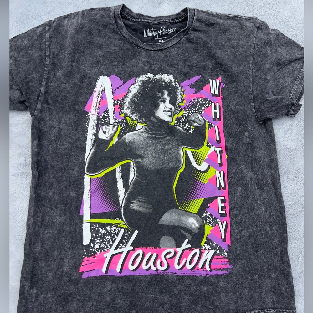 Whitney Houston large tshirt. Perfect for retro parties.